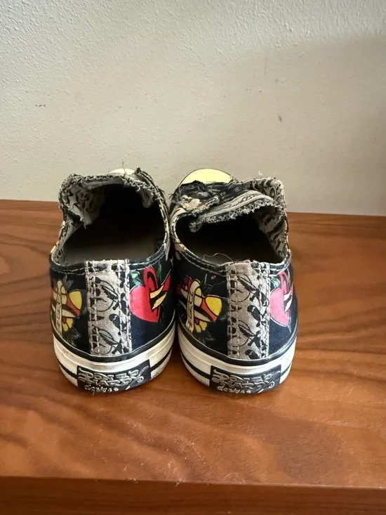 Ed Hardy Black Graphic Skull Slip-On Sneakers - Picture 3 of 3